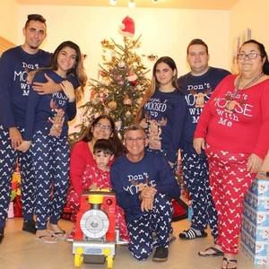 Meet your Posher, Iris